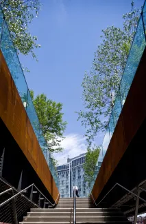 Treppenaufgang zum Dachgarten der „High Line“