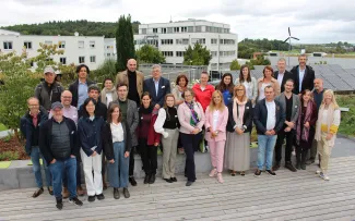 Renommierte Partner aus Wissenschaft und Industrie waren zwei Tage zu Gast bei ZinCo, um sich über die laufenden SOLOCLIM-Forschungsarbeiten im Bereich der Stadtklimatisierung auszutauschen. Soloclim Partner auf Dachgarten